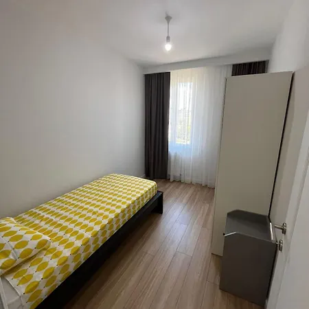 Istanbul Bostanci Luxury 2 Bedroom Apartment With Pool