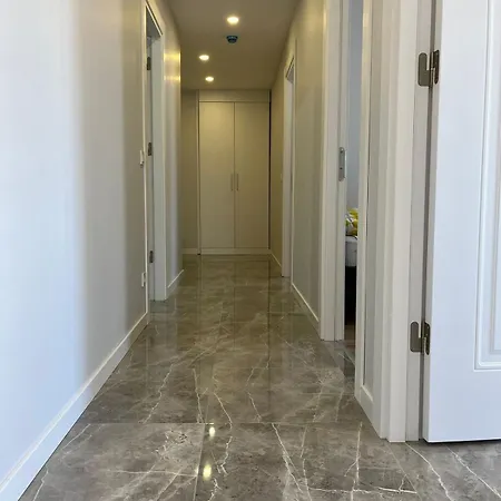 Istanbul Bostanci Luxury 2 Bedroom Apartment With Pool Apartment *