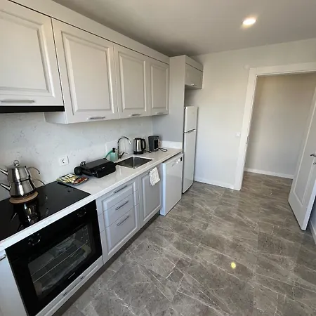 Istanbul Bostanci Luxury 2 Bedroom Apartment With Pool Apartment *