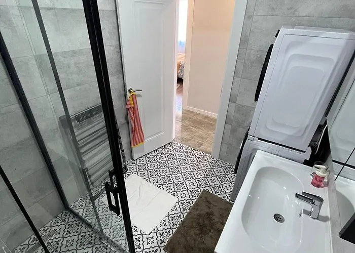 Bostanci Luxury 2 Bedroom With Pool شقة اسطنبول