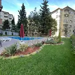 Bostanci Luxury 2 Bedroom With Pool * 伊斯坦布尔